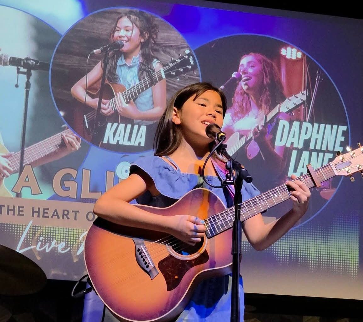 Artist Glimpse: Mississauga's Kalia — Modern Mississauga Media