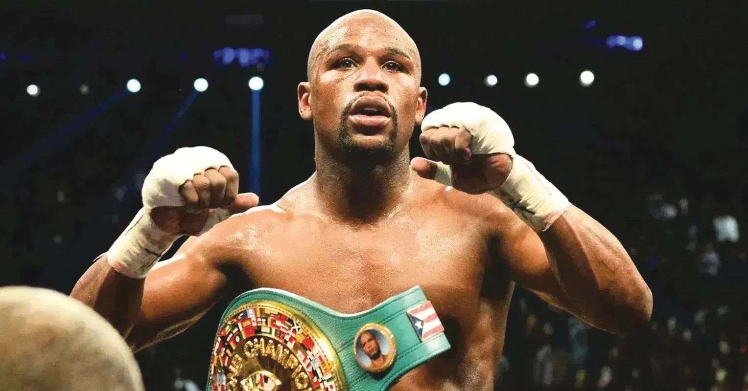 Floyd Mayweather Says He Is Glad He Never Faced Former Champion: “It Didn’t Make Sense”