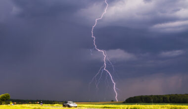 Tomorrow's Weather Calgary (Aug 23): Thunderstorms, Windy Afternoon