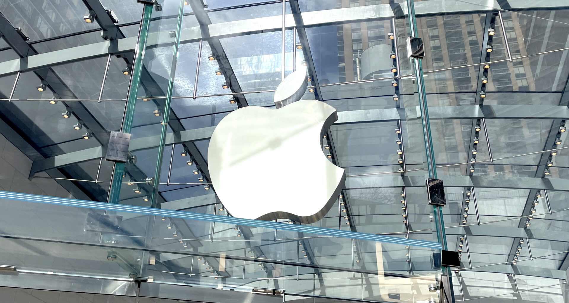 Apple logo