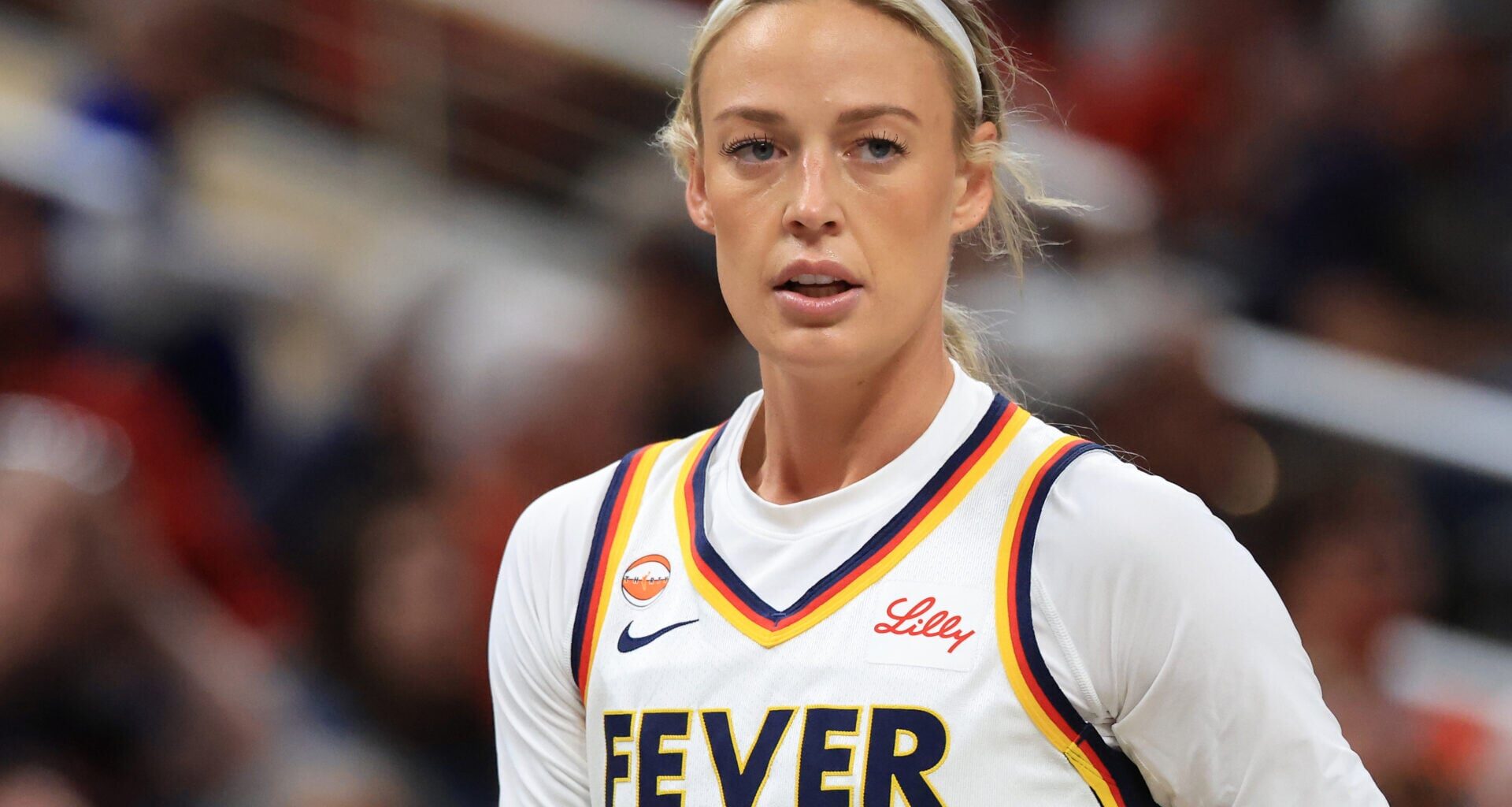 'The worst' - Fans divided as Sophie Cunningham endorsed by Fever for WNBA award