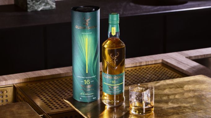Glenfiddich and Aston Martin Released a Second Whisky Collaboration