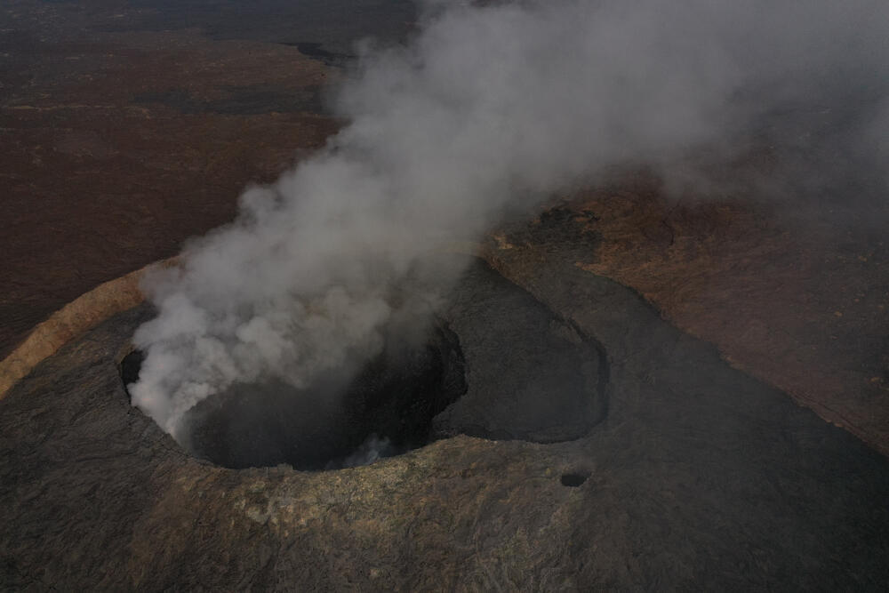 The volcano. Existing models still cannot fully explain the subsidence of continental margins (Photo: TJOGR/Shutterstock) הר הגעש ארטה אלה (Erta Ale) באתיופיה, באזור ההיווצרות של האוקיינוס החדש