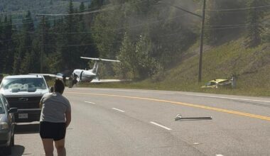 1 dead after plane makes emergency landing in Prince George, B.C. - CTV News