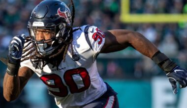 Jadeveon Clowney returns to Houston Texans, chasing Super Bowl in his 13th season