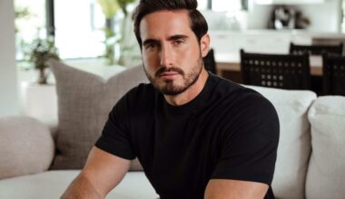 He was homeless at 16. Now, his business is about to hit $1 billion in revenue