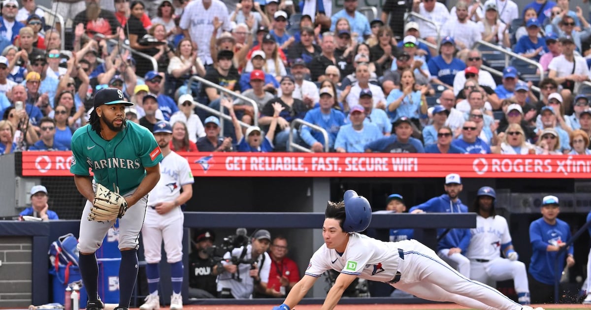 Kirk drives in go-ahead run as Blue Jays come back for 4-3 victory over Mariners - CTV News