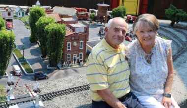 Vancouver Island couple’s backyard railway tracks decades of history
