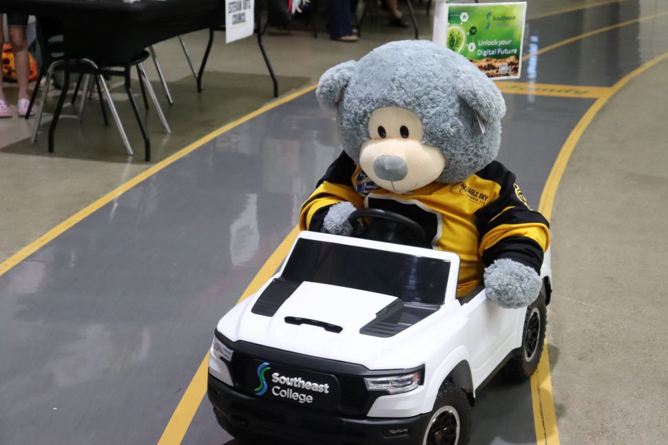 Citywide registration showcases Estevan activities for all ages - DiscoverEstevan.com