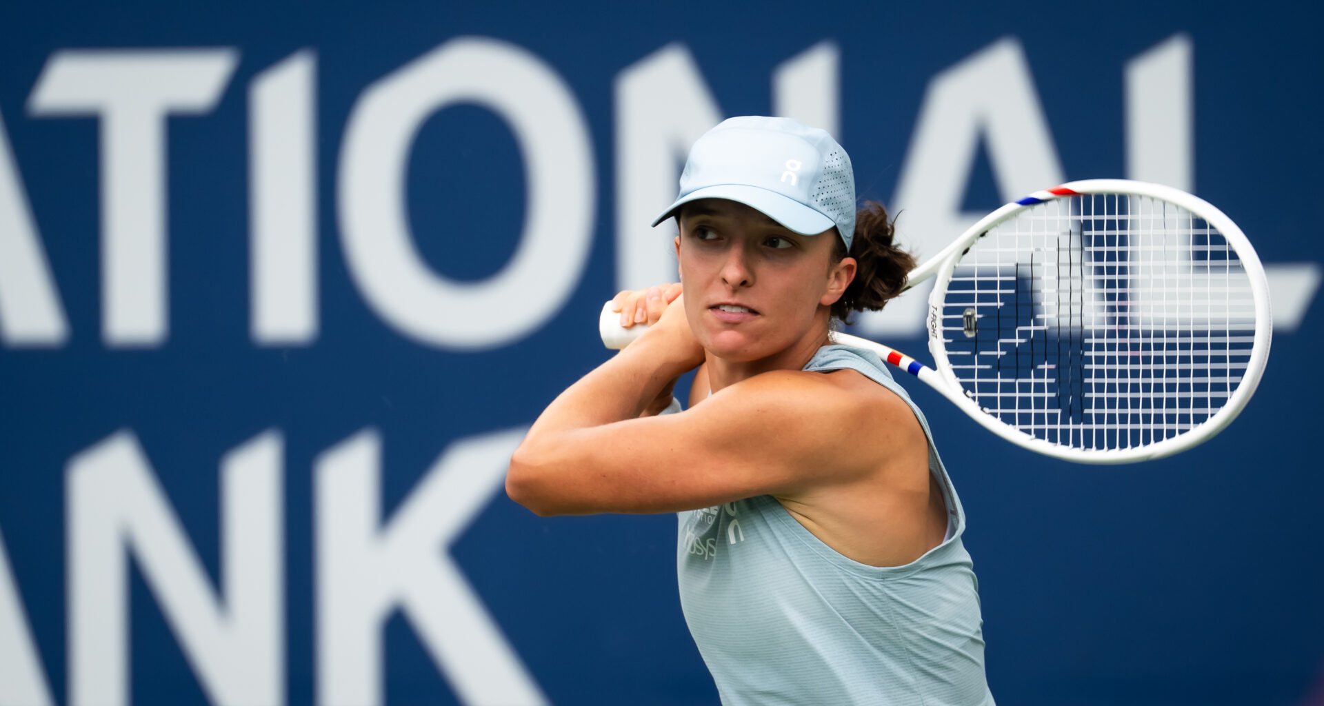 Shnaider, Swiatek reach milestones ahead of Toronto quarterfinal