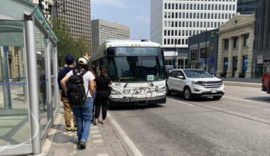 Winnipeg students to ride fare-free as back to school season approaches - Winnipeg