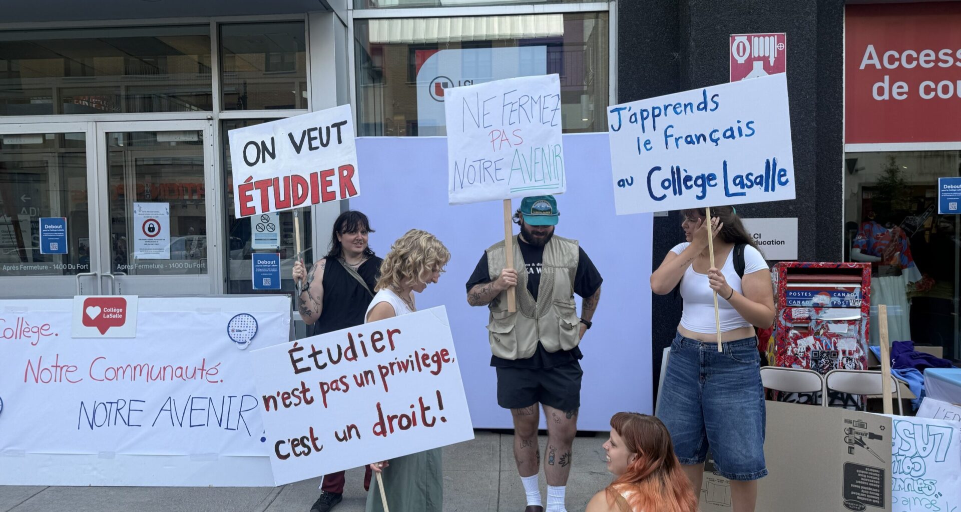 Students urge Quebec government to make a deal with LaSalle College to resume class