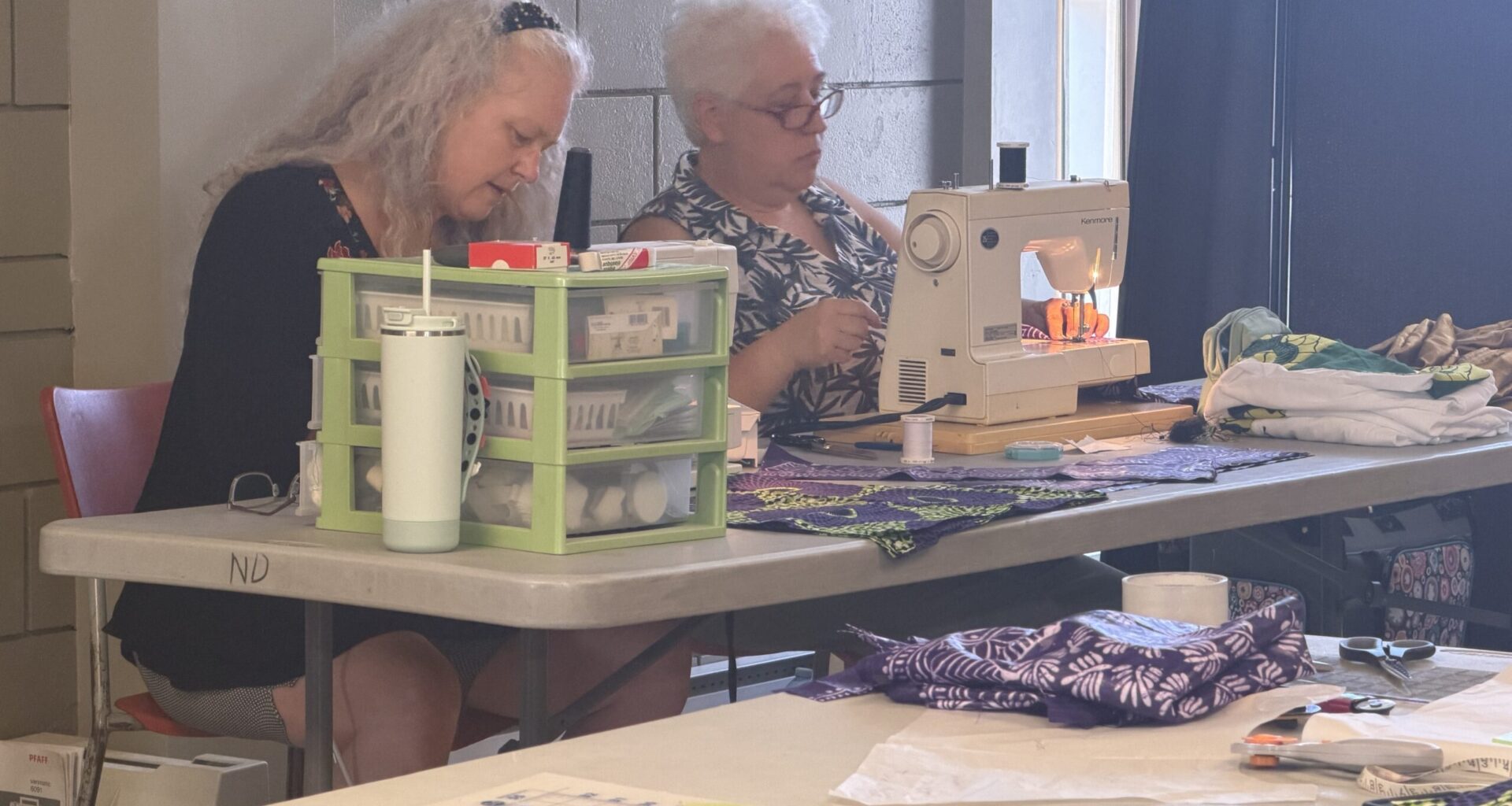 Volunteers step in after outfits robbed days before major multicultural event in Winnipeg