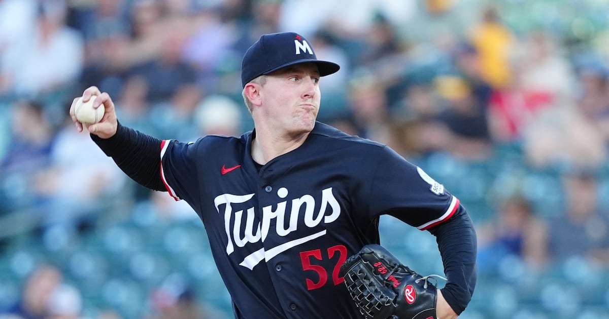 Matthews, Bell lift Twins to win over Athletics