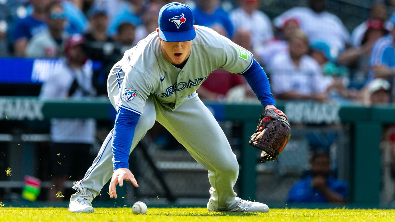 Blue Jays will look to carry over scrappiness after forcing extras in loss