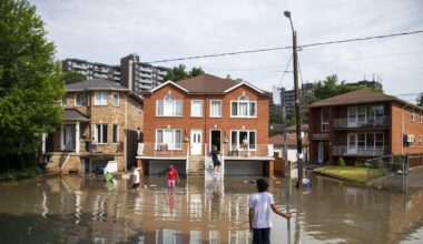 Flood risks driving up insurance premiums in Ontario, analysis finds