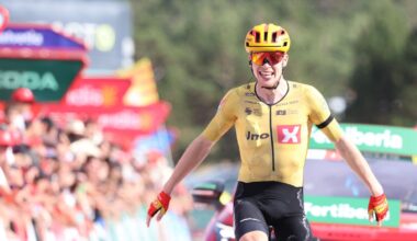 Uno-X goes 1-2 in Vuelta as Leknessund wins, Van Aert takes points