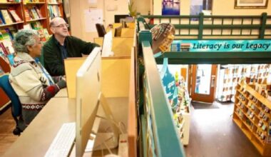 Literacy Central Vancouver Island seeks funding to continue digital training for seniors