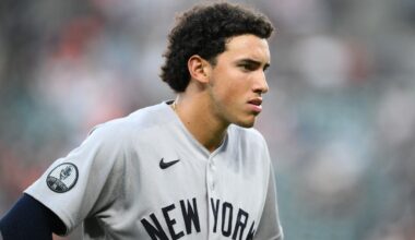 Lombard Jr. becomes first Yankees shortstop with an error in 6 straight games since 1915
