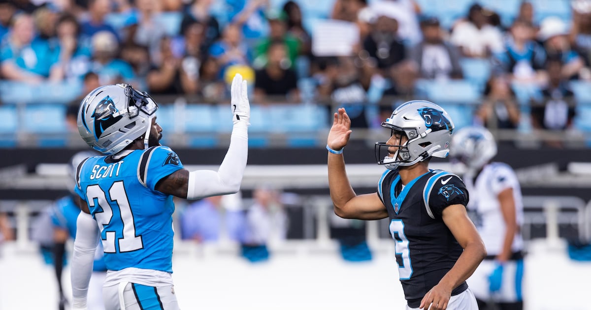 Injuries shadow Carolina Panthers as team scrimmages in front of 40K fans