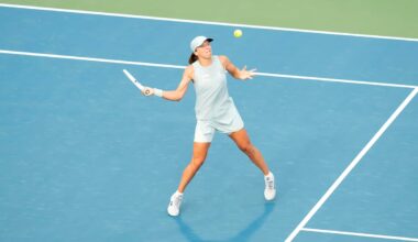 Swiatek cruises into NBO semi-finals with straight sets win over Shnaider
