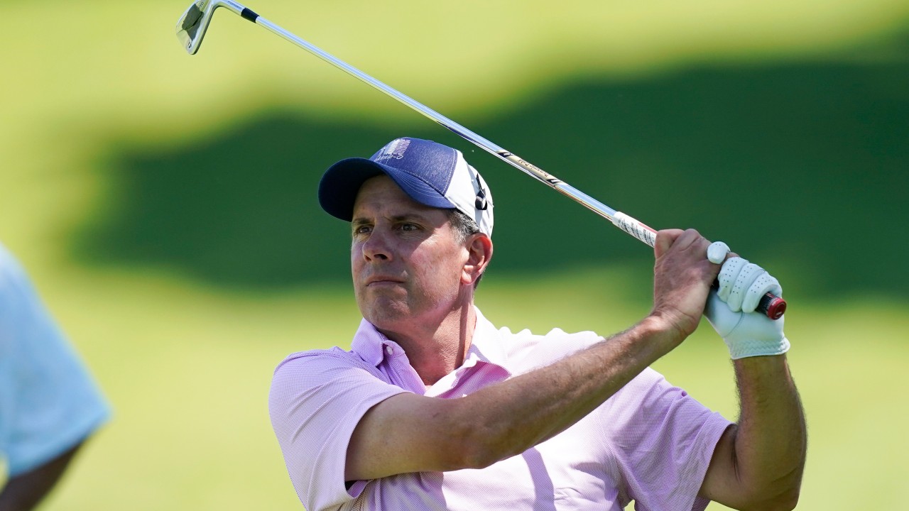 Gogel suspended six months for betting on golf tournaments he wasn't playing