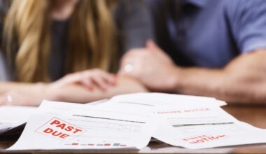 U.S. household delinquencies improve: NY Fed quarterly report