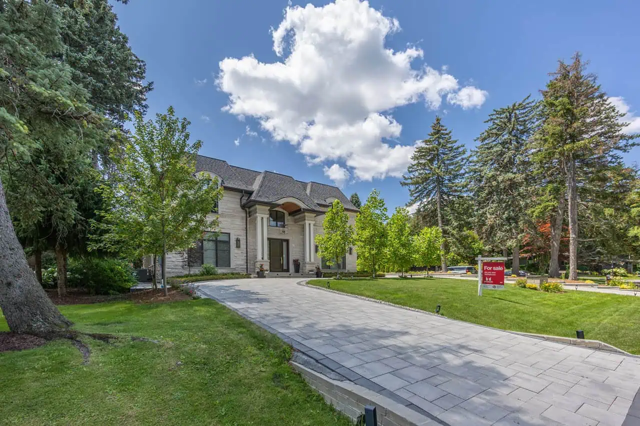 House of the Week: French Chateau-inspired estate in prestigious Mississauga neighbourhood