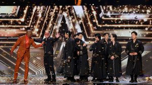 Terry Crews, Howie Mandel, and Hundred Fingers on 'America's Got Talent'