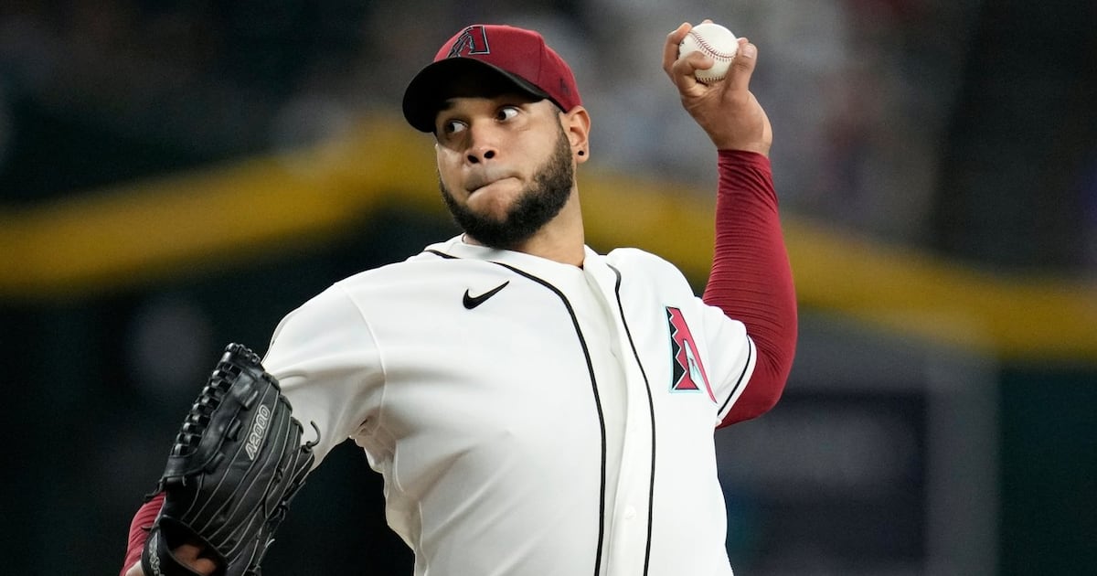 Eduardo Rodriguez strikes out 9 in seven innings as Arizona Diamondbacks beat Chicago Cubs