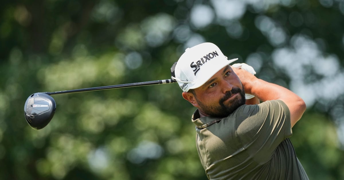 J.J. Spaun (shoulder) withdraws during first round of Tour Championship