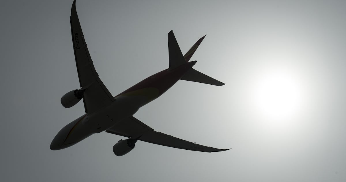 Toronto flight attendant posed as pilot to get free flights: U.S. Attorney’s Office