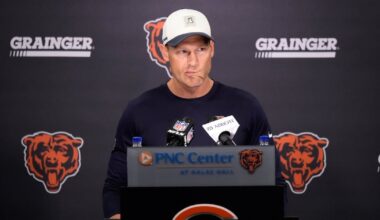 Chicago Bears add experience to secondary by signing safety Xavier Woods, who has 121 career starts
