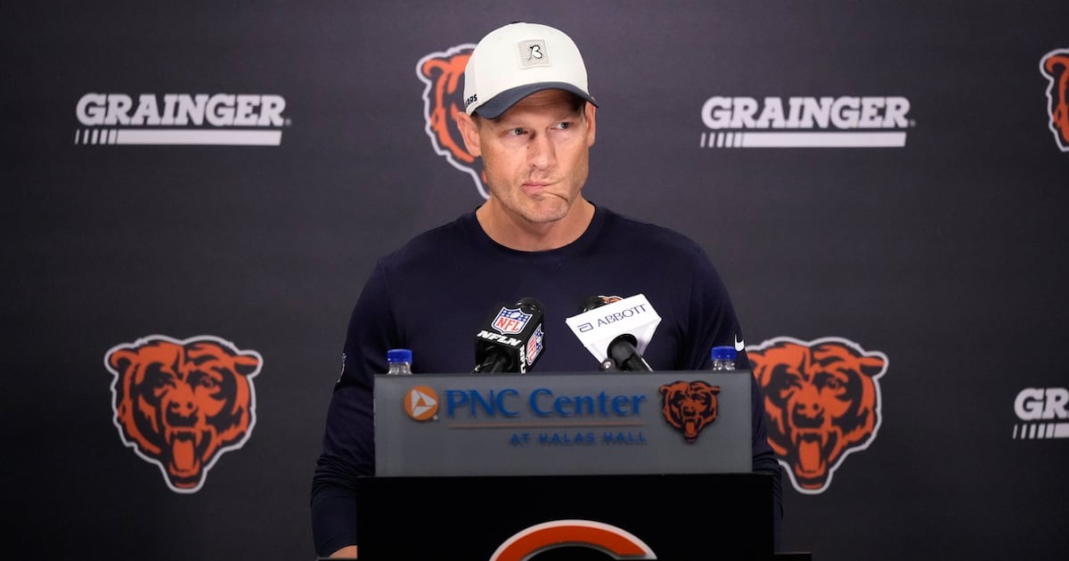 Chicago Bears add experience to secondary by signing safety Xavier Woods, who has 121 career starts
