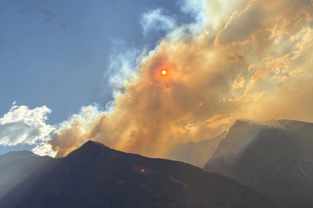 Evacuation orders issued for Riley Creek fire south of Lillooet