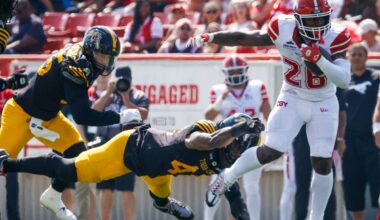 Dedrick Mills scores late touchdown, lifts Stampeders to 28-23 victory over Tiger-Cats