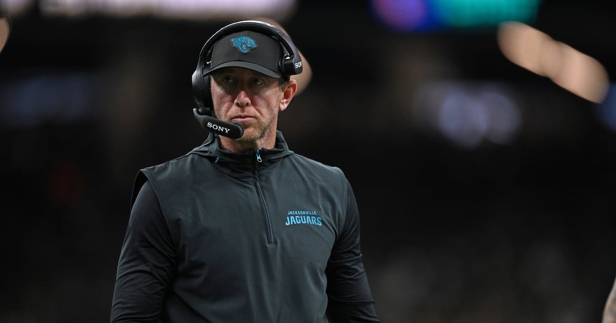 Jaguars planning to play starters in preseason game against Panthers