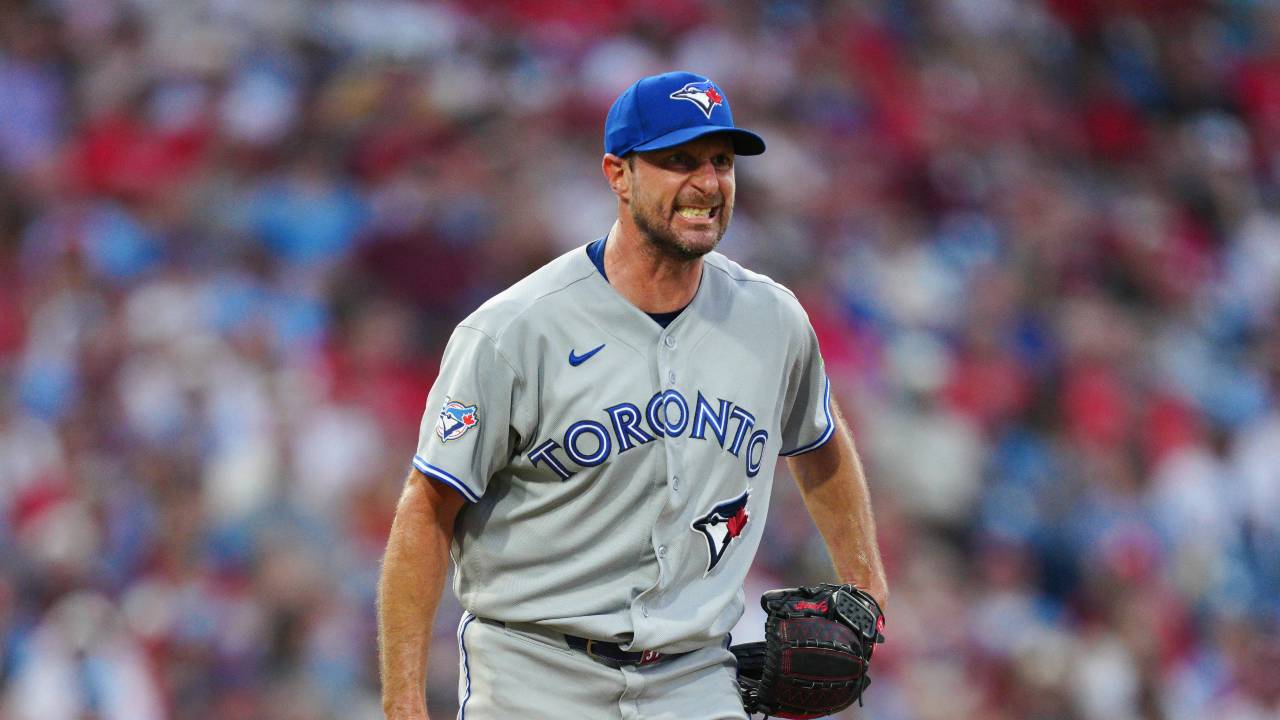 Vintage Scherzer, Guerrero help Blue Jays rally past Phillies