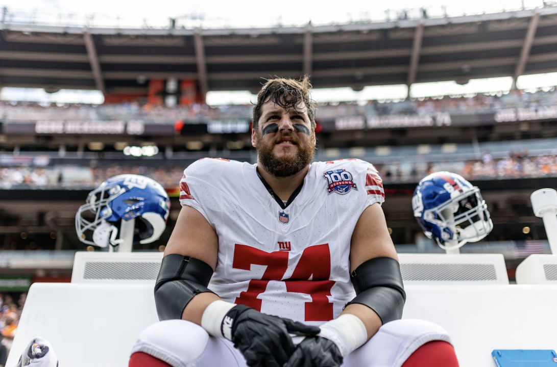 Former CFL player Greg Van Roten signs with New England Patriots