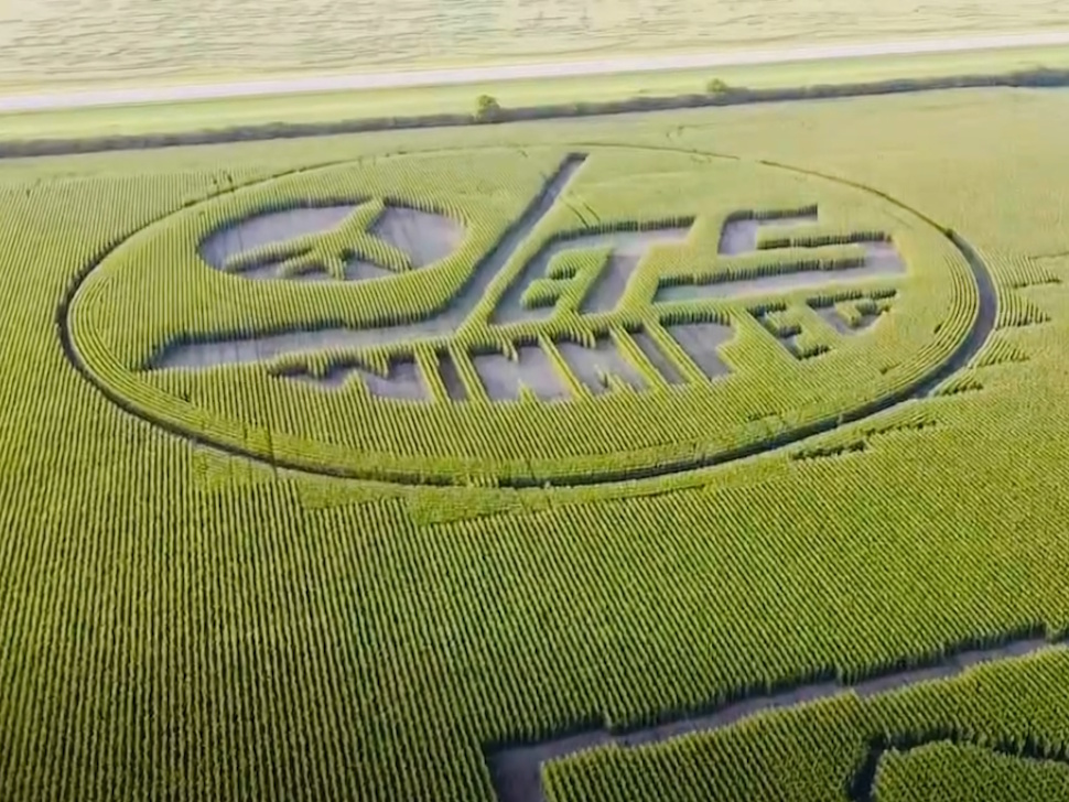 Glenboro corn maze returns with a surprise that has Winnipeg Jets fans talking - PortageOnline.com