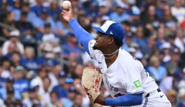 Soriano, Bateman help Blue Jays grind out win over Mariners