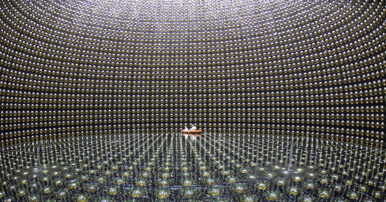 Inside the Experimental Traps Scientists Set for Ghostly Neutrinos