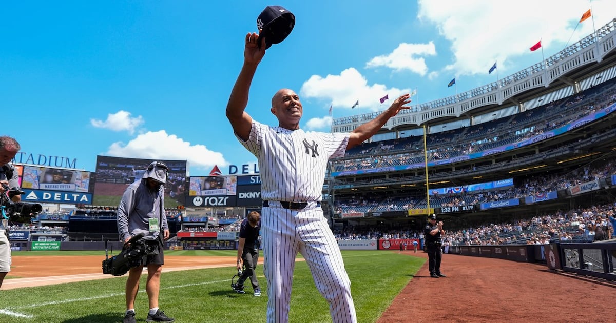 Mariano Rivera returns to New York Yankees Old-Timer's Day after tearing Achilles tendon last year