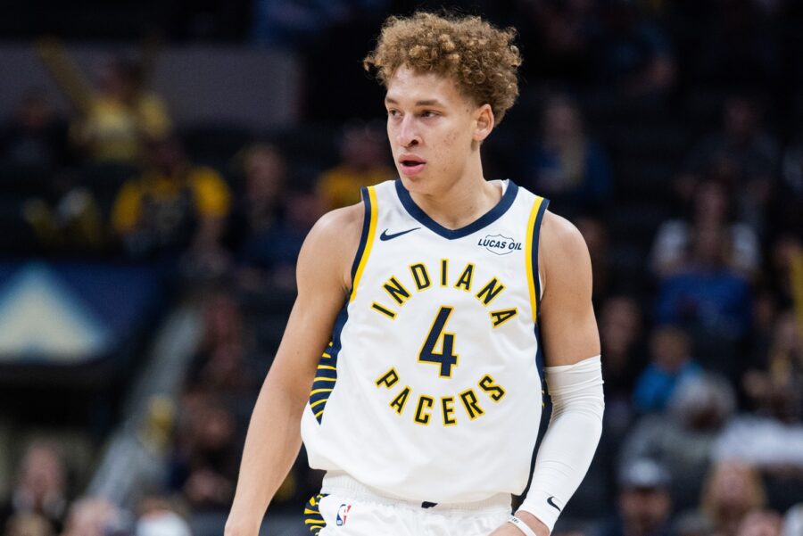 Spurs To Sign Taelon Peter