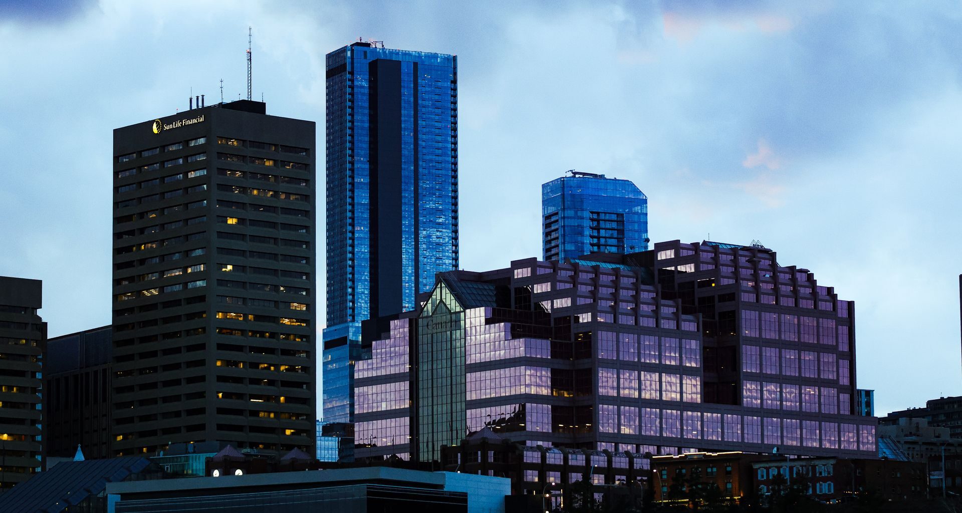 This Week’s Top Stories: Canadian Home Prices Near Highs, and BoC Warns Rate Cuts Reduce Affordability