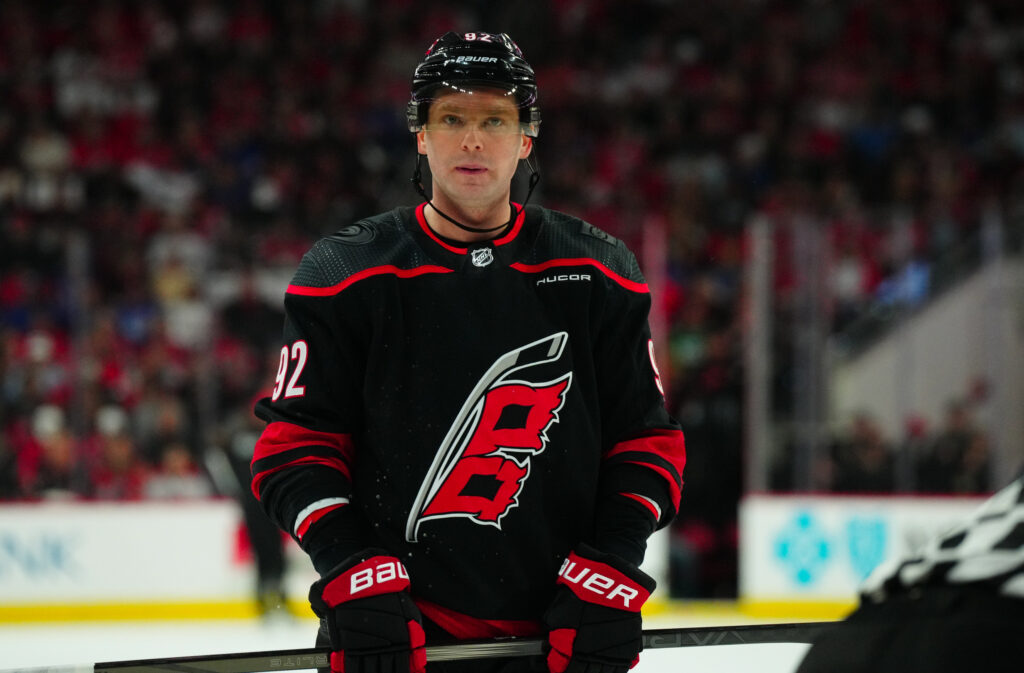 Evgeny Kuznetsov To Remain In KHL – Pro Hockey Rumors