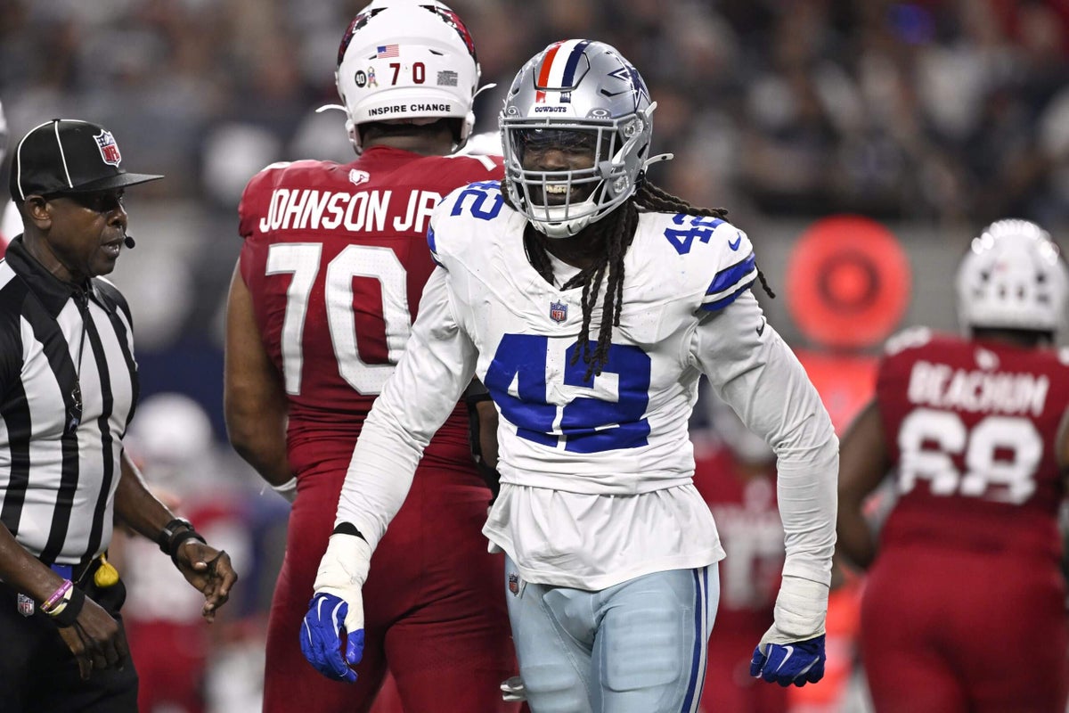 Jadeveon Clowney reunites with Texans, per source, 7 years after trade to Seattle