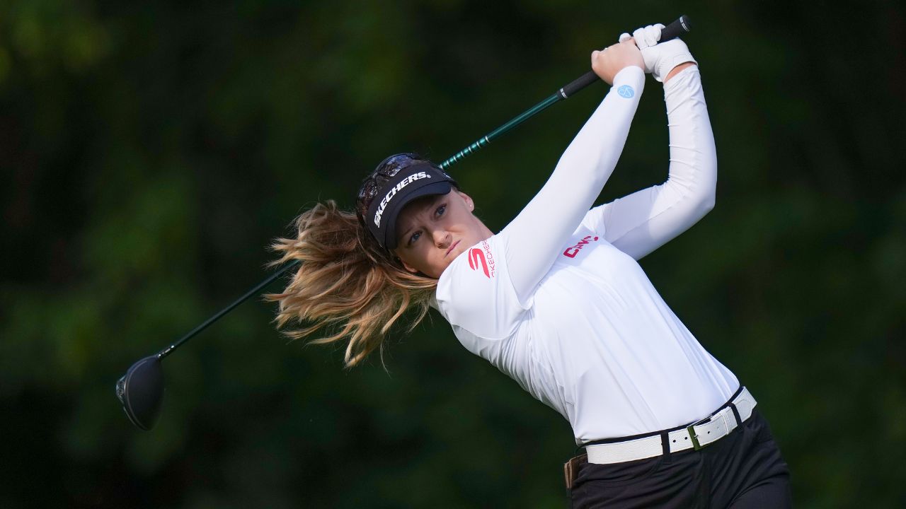 Brooke Henderson stays in hunt at CPKC Women's Open in Edmonton