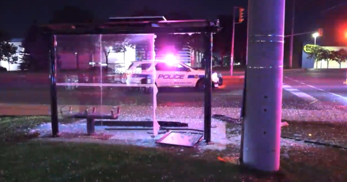 Crash near Boyer Boulevard and Mavis Road