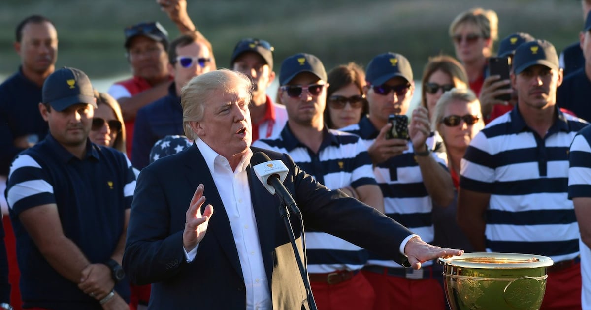 Donald Trump says he'll be at the Presidents Cup at Medinah as the honourary chairman